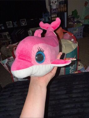 Ty Pink Dolphin Plush with Blue Glitter Eye